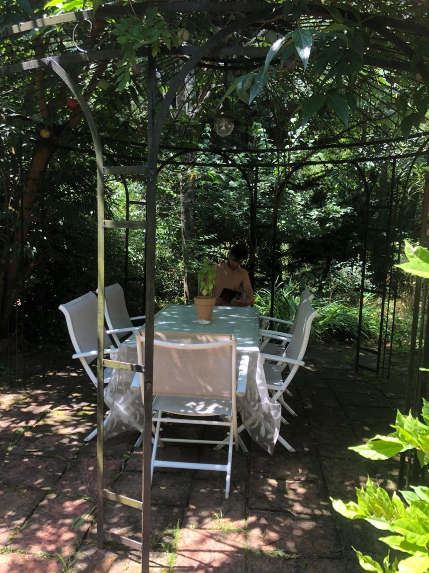 Domaine Pierrot Bed & Breakfast Laujuzan Luaran gambar